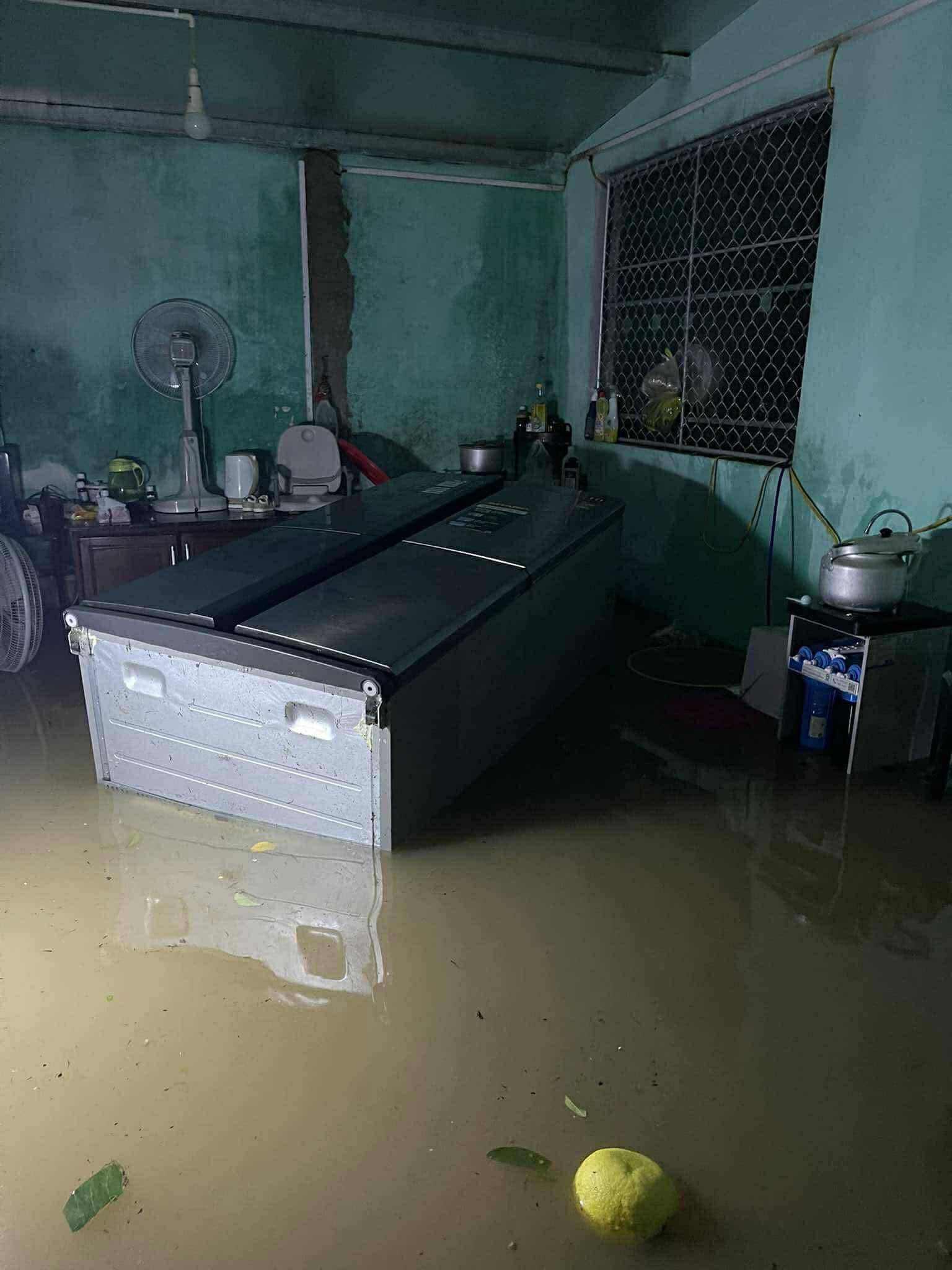 nha ngap o cua lo bao so 10