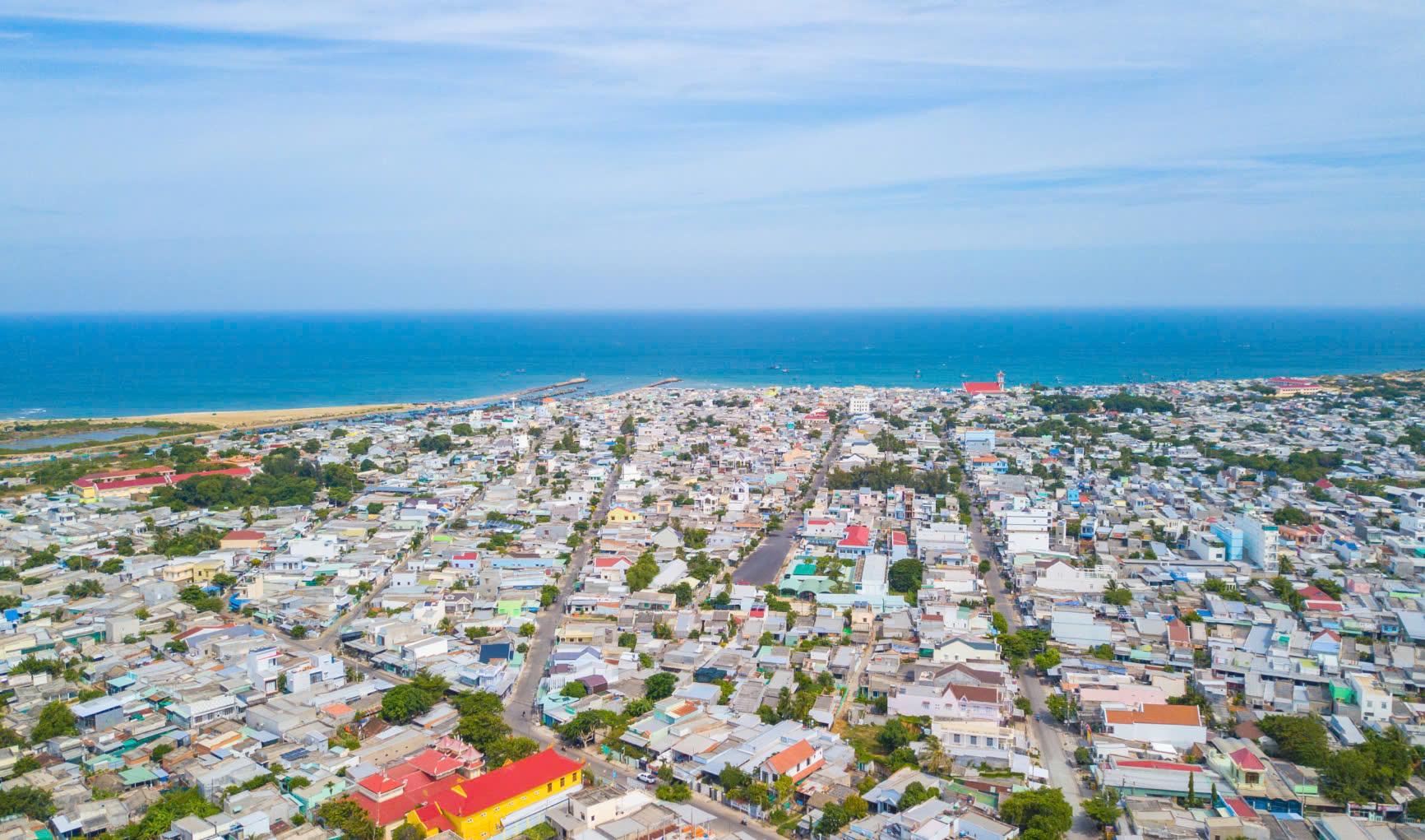 toan canh khu vuc thi tran lien huong