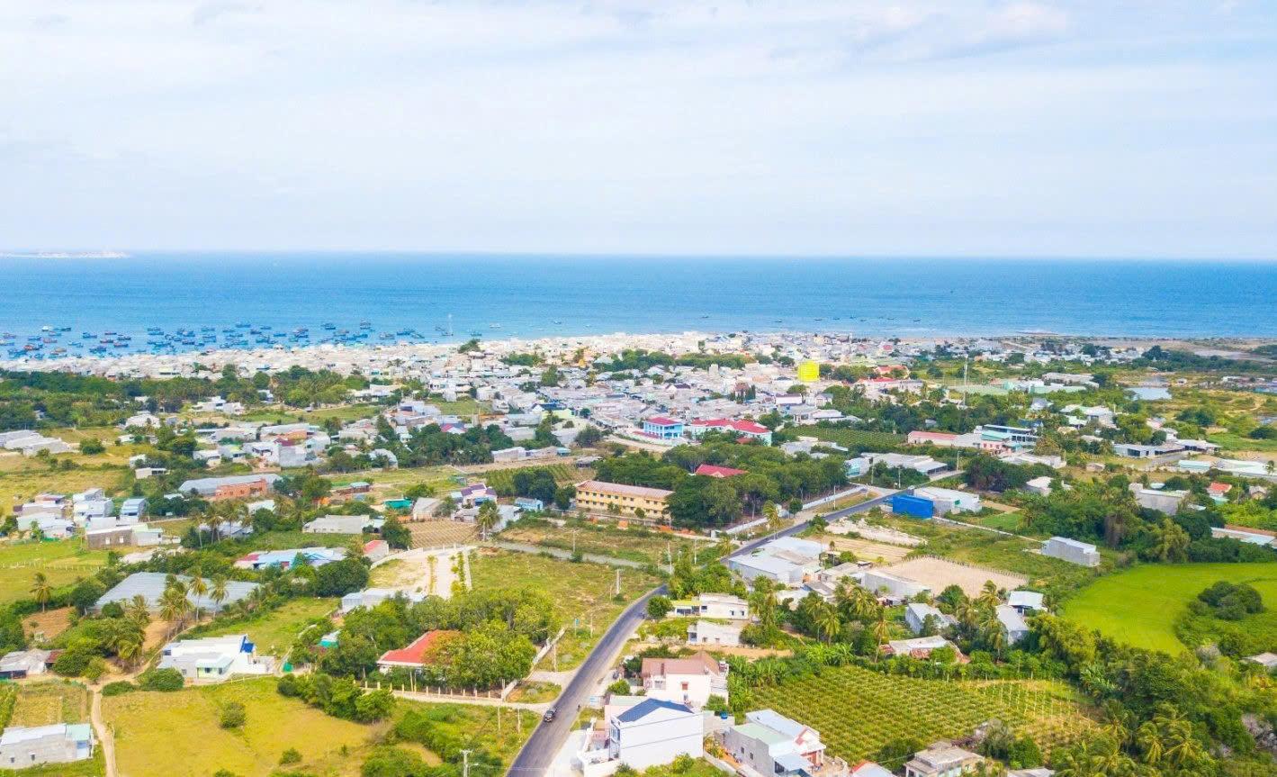 ve dep thi tran lien huong